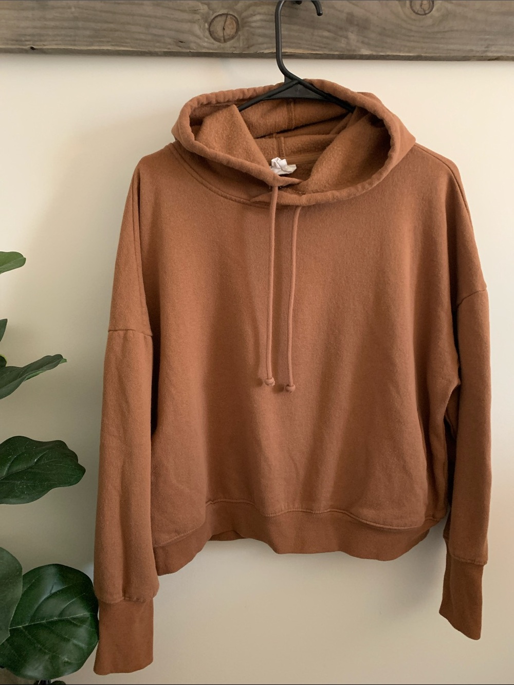 Women's Relaxed Hooded Pullover Sweater - Rust